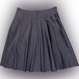 Akris Punto Pleated Knee Length Skirt